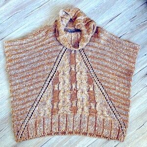 Buffalo—chunky poncho style tan sweater SP